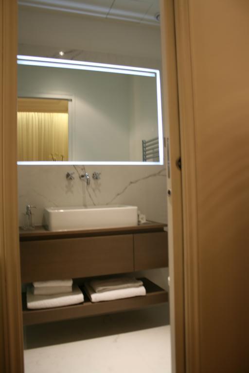 Cirque Deluxe Studio Apartment Paris Eksteriør billede